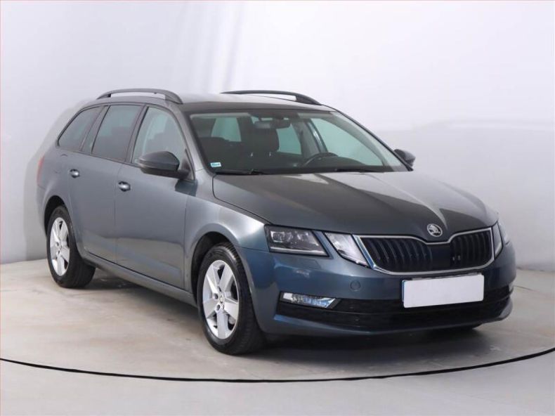 Škoda Octavia - hlavní foto
