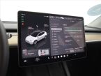 Tesla Model Y - fotka číslo 24