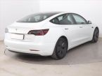 Tesla Model 3 - fotka číslo 4