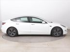 Tesla Model 3 - fotka číslo 5