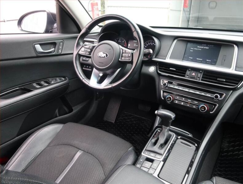 Kia Optima - hlavní fotka