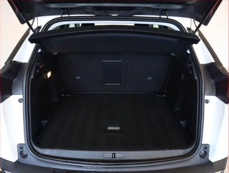 Peugeot 3008 - hlavní fotka