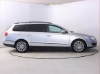 Volkswagen Passat - fotka číslo 5