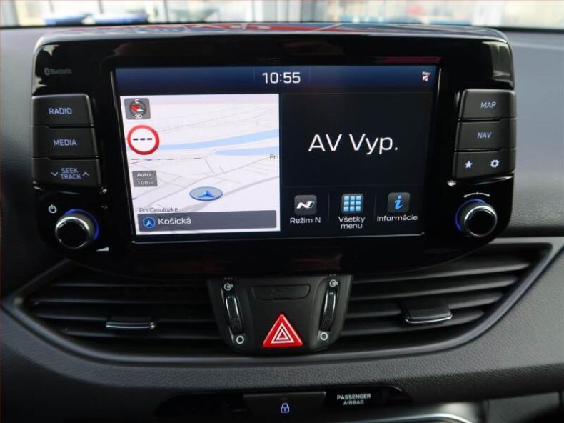 Hyundai i30 - hlavní fotka