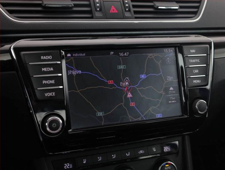 Škoda Superb - hlavní fotka