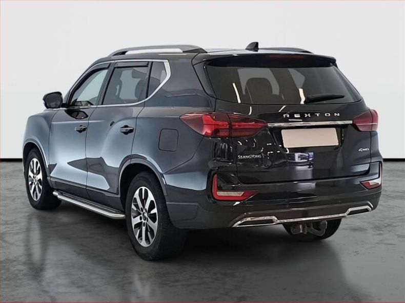 SsangYong Rexton - hlavní fotka