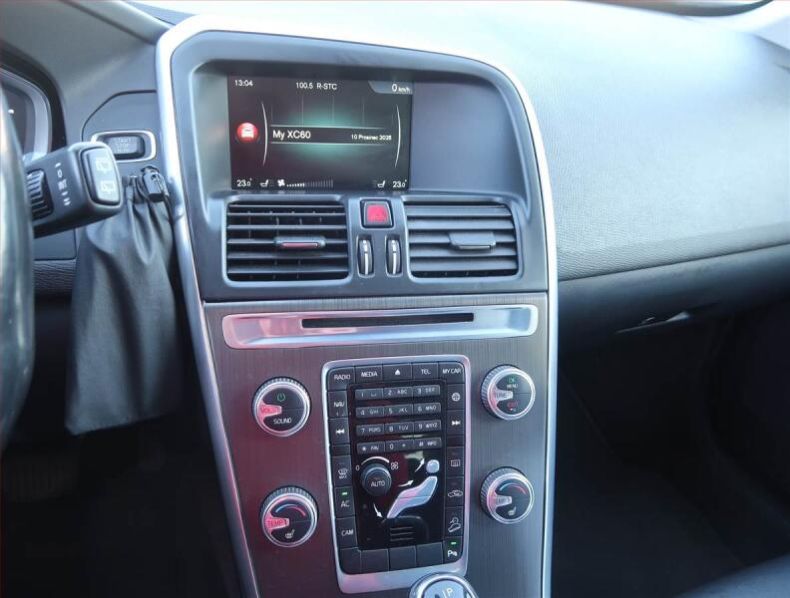 Volvo XC60 - hlavní fotka