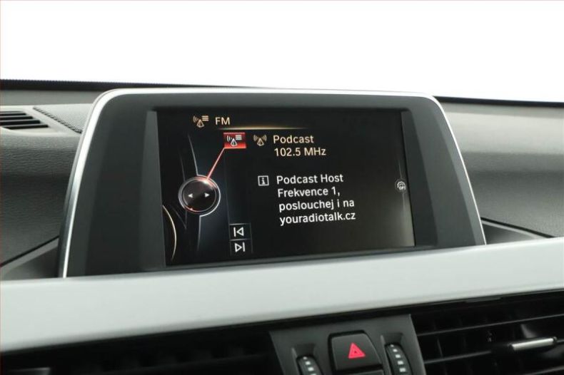 BMW X1 - hlavní fotka