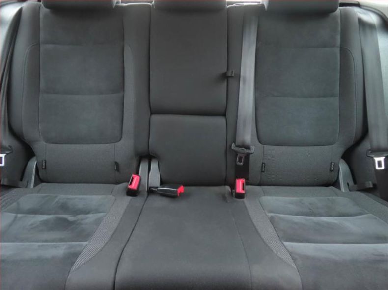 Volkswagen Tiguan - hlavní fotka