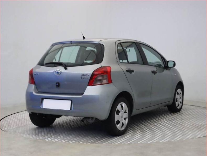 Toyota Yaris - hlavní fotka