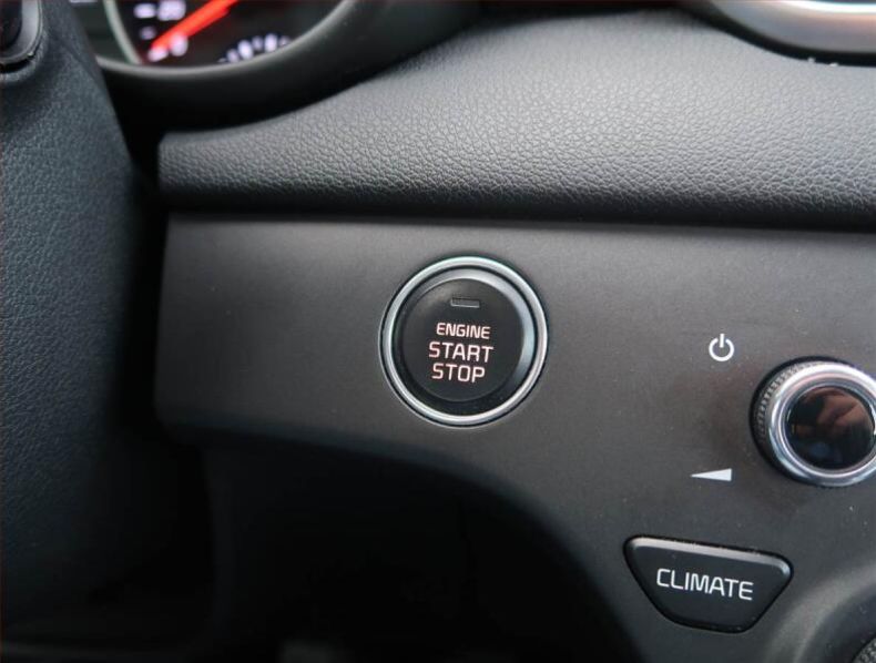 Kia Sportage - hlavní fotka