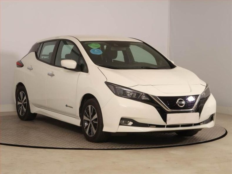 Nissan Leaf - hlavní foto