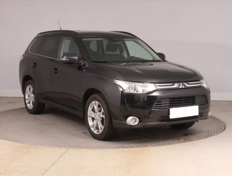 Mitsubishi Outlander - hlavní fotka inzerátu