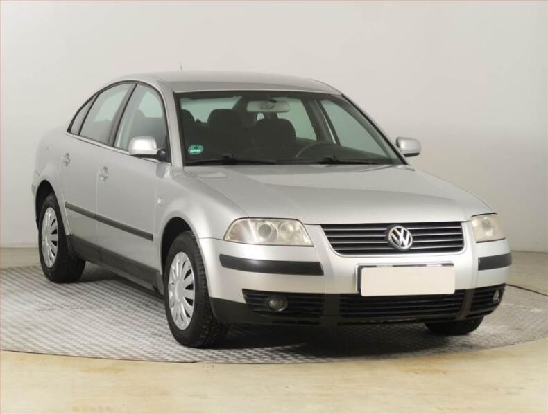 Volkswagen Passat - hlavní foto