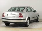 Volkswagen Passat - fotka číslo 4