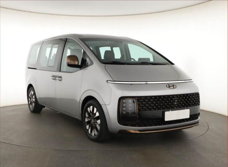 Hyundai Staria - hlavní foto