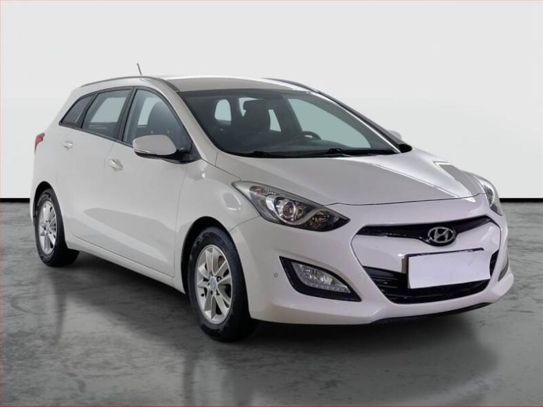 Hyundai i30 - hlavní foto