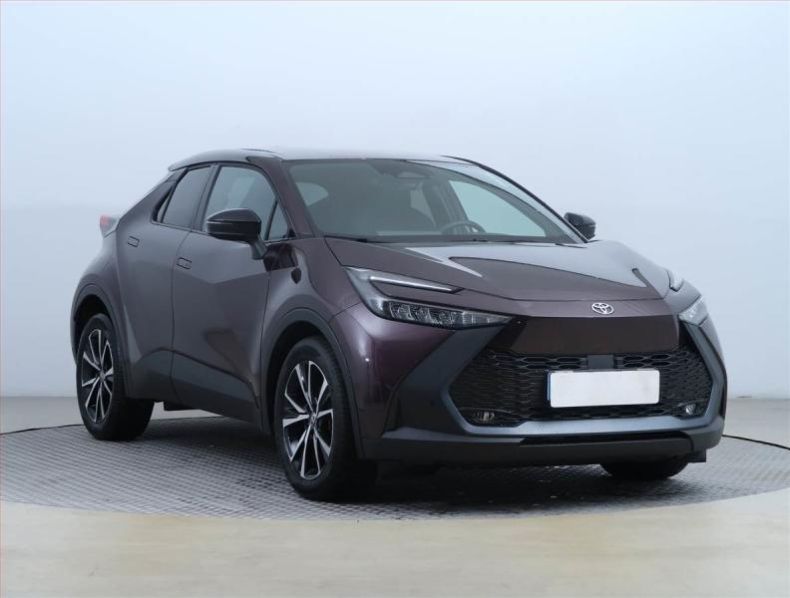 Toyota C-HR - hlavní foto