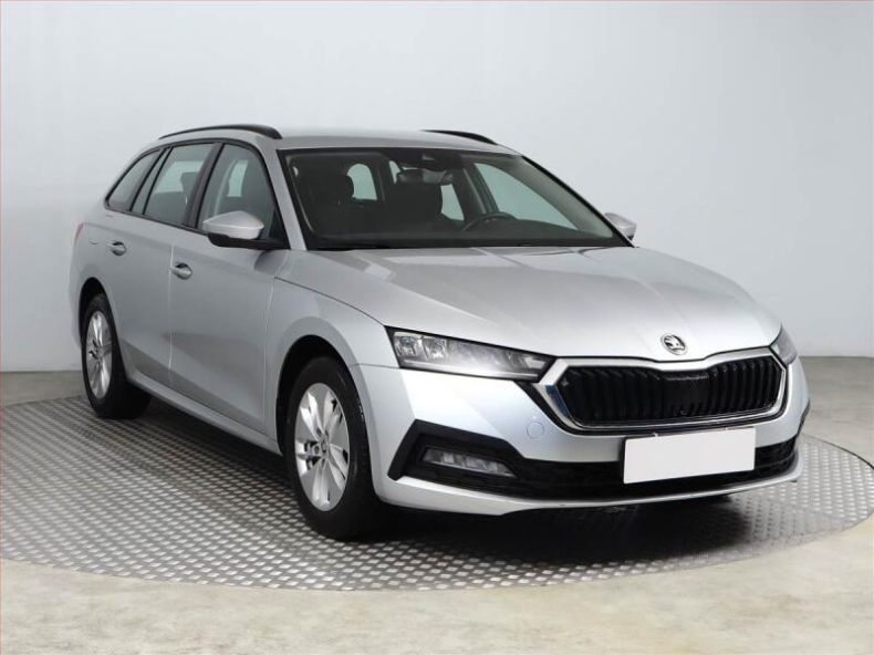Škoda Octavia - hlavní foto