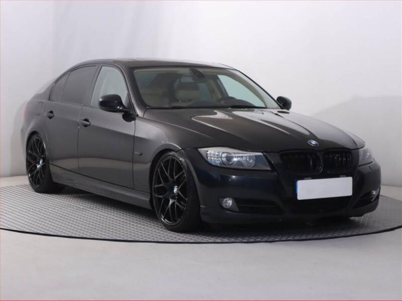 BMW Řada 3 - hlavní foto