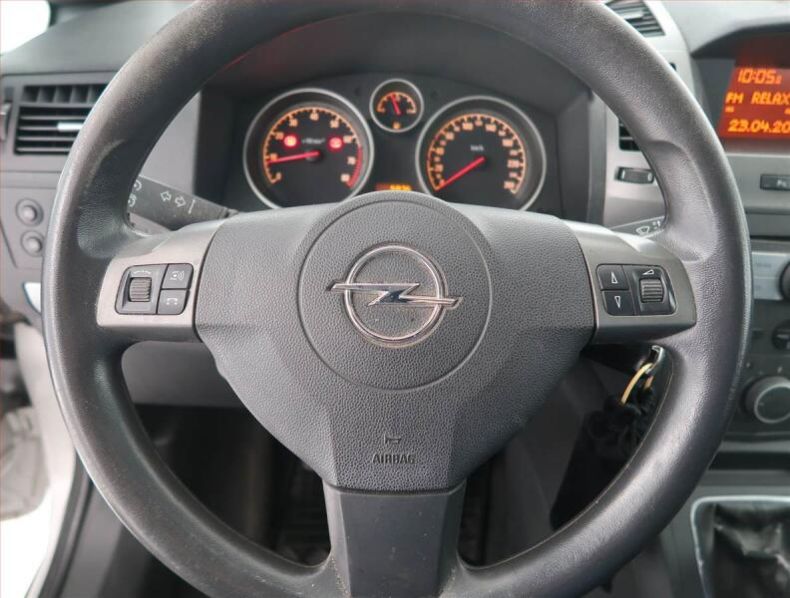 Opel Zafira - hlavní fotka