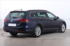 Volkswagen Passat - fotka číslo 4