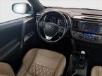 Toyota RAV 4 - fotka číslo 6