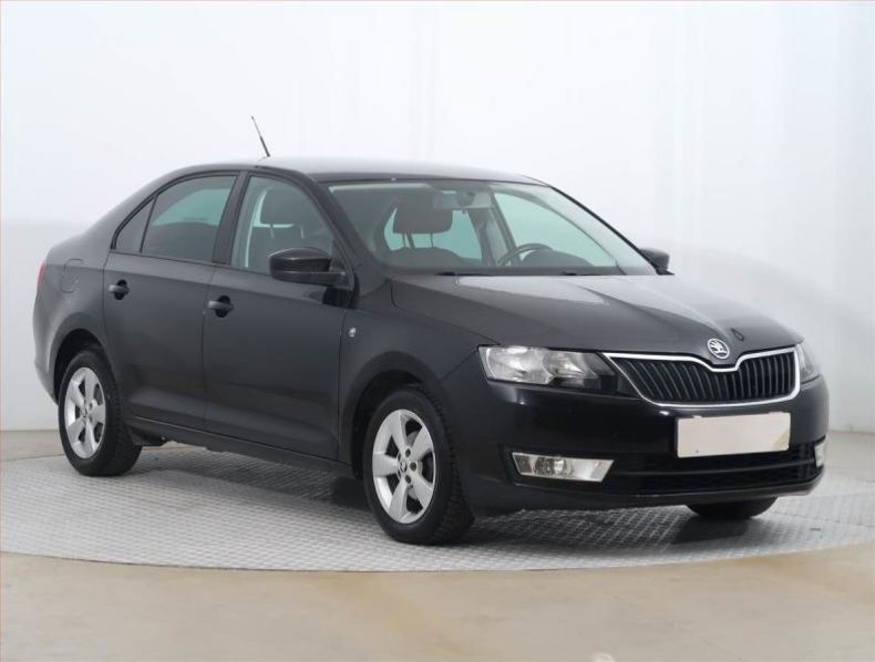 Škoda Rapid - hlavní foto