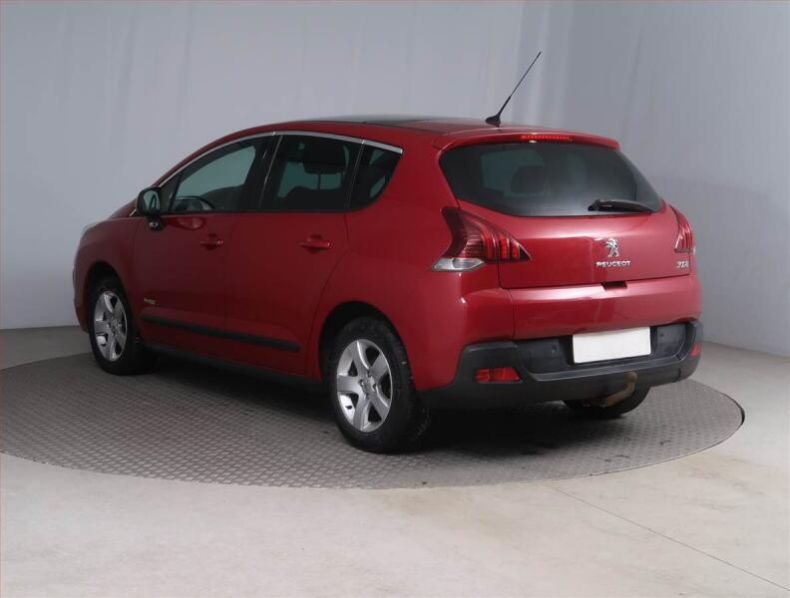 Peugeot 3008 - hlavní fotka
