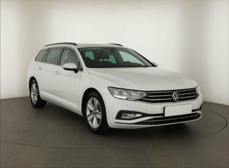Volkswagen Passat - hlavní fotka inzerátu