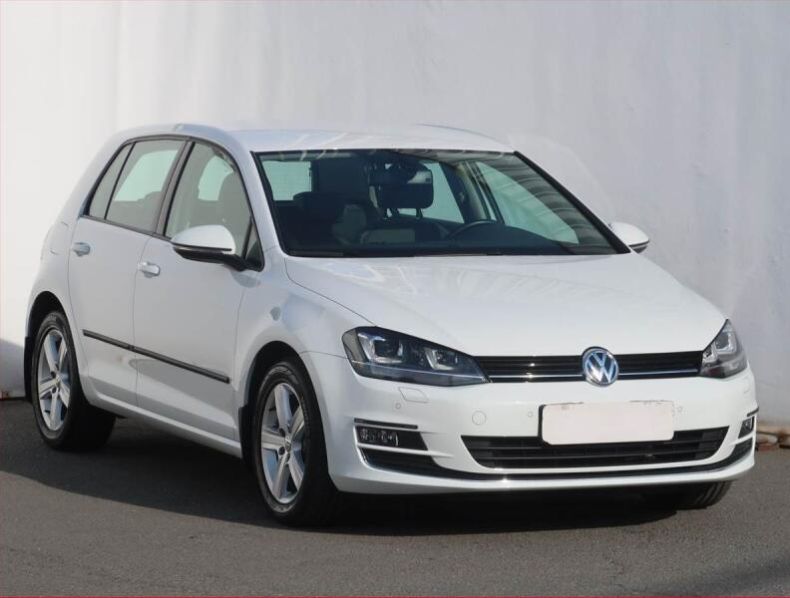 Volkswagen Golf - hlavní foto
