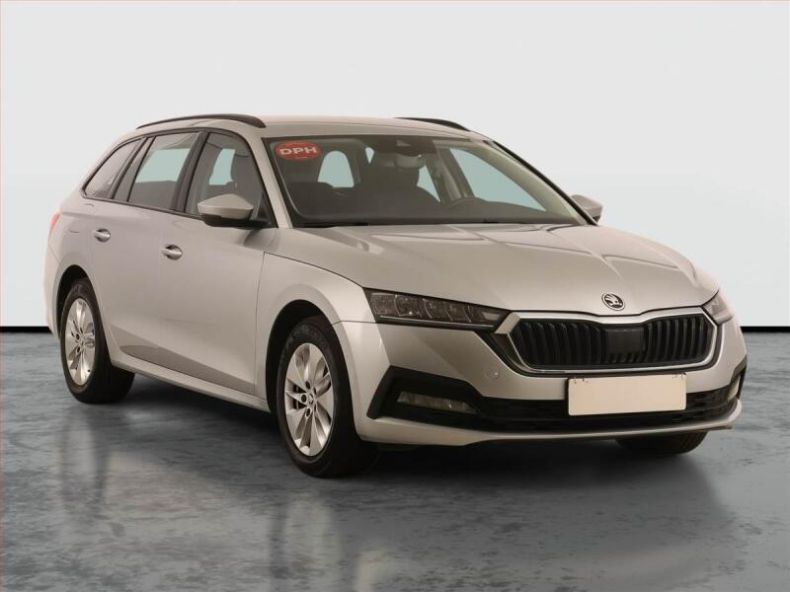 Škoda Octavia - hlavní fotka