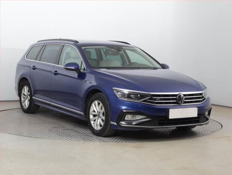 Volkswagen Passat - hlavní foto