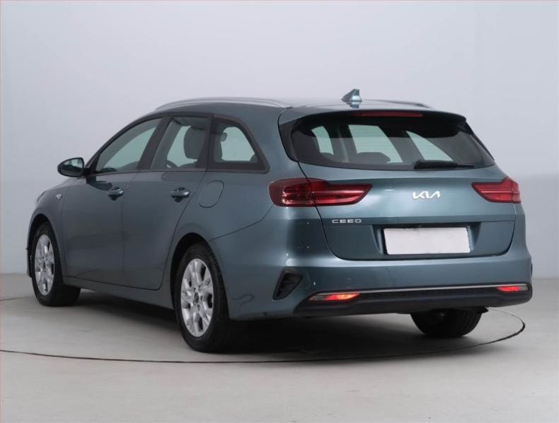 Kia Cee'd - hlavní fotka