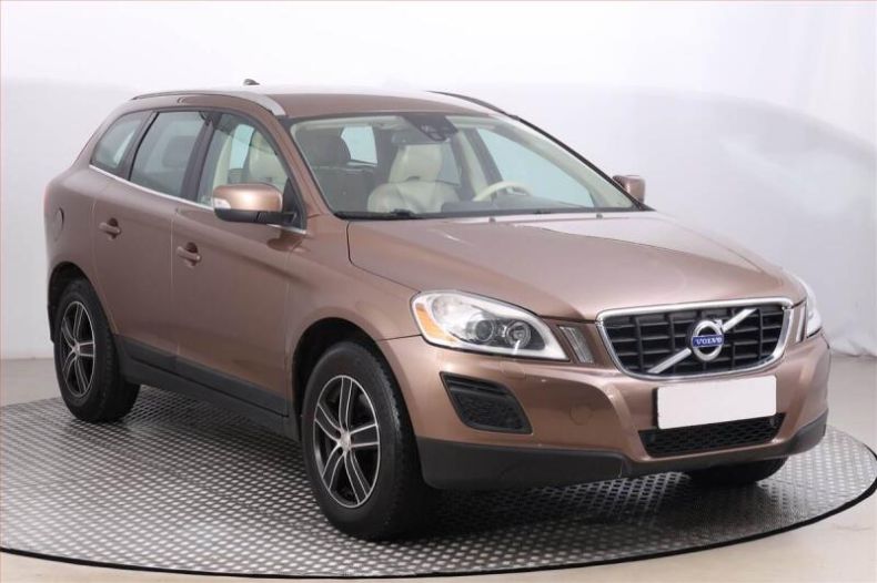Volvo XC60 - hlavní foto