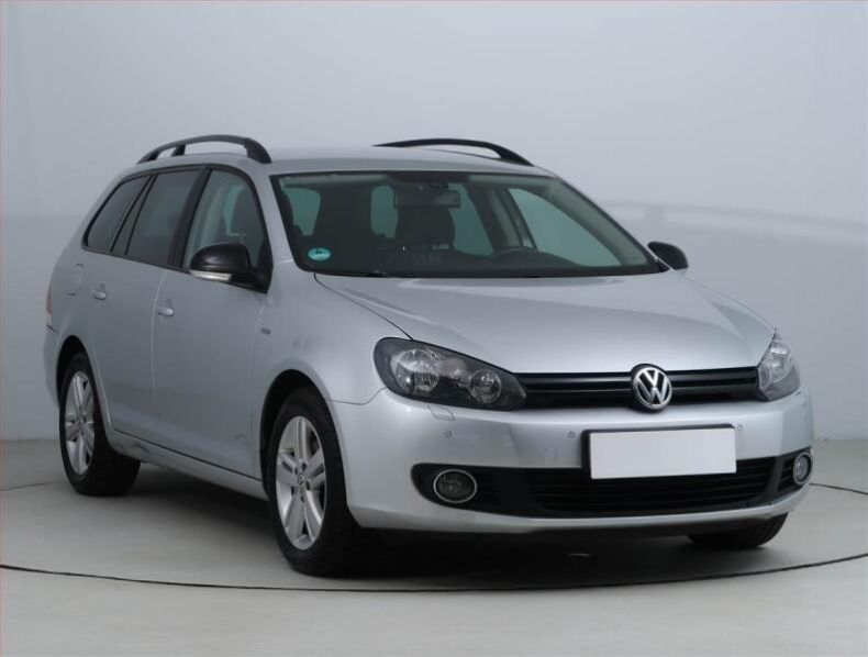 Volkswagen Golf - hlavní foto
