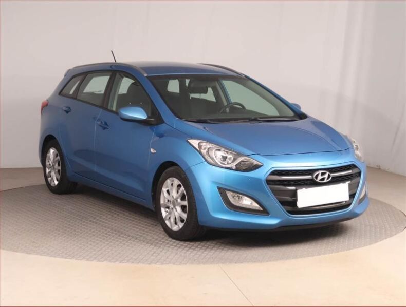 Hyundai i30 - hlavní foto