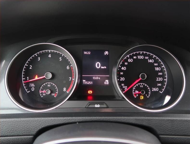 Volkswagen Golf - hlavní fotka