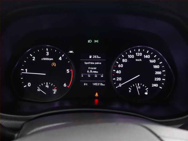 Hyundai i30 - hlavní fotka