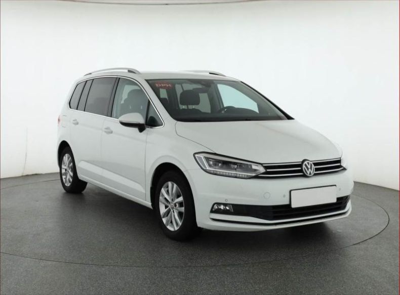 Volkswagen Touran - hlavní foto
