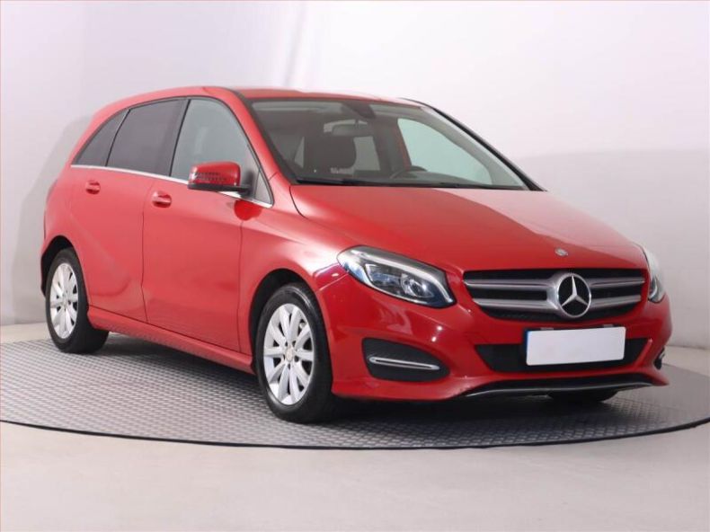 Mercedes Třída B - hlavní foto
