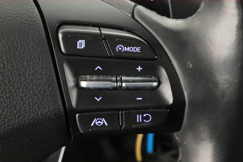 Hyundai i30 - hlavní foto