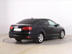 Volkswagen Jetta - fotka číslo 4