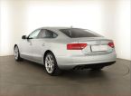 Audi A5 - fotka číslo 3