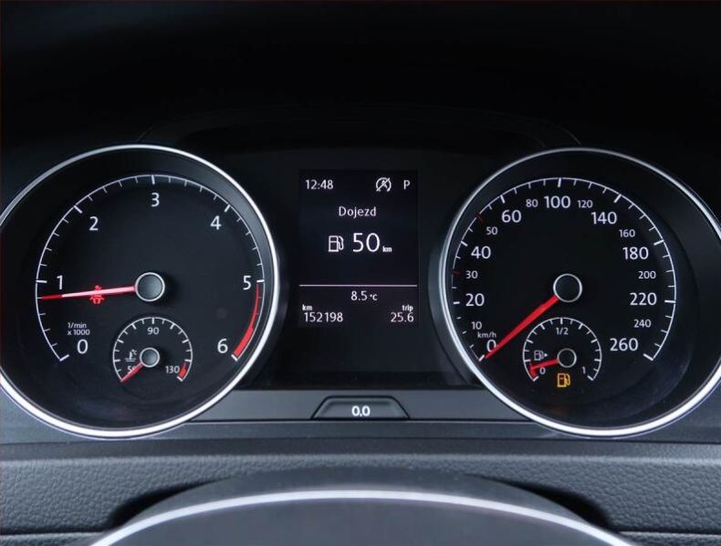 Volkswagen Golf - hlavní fotka