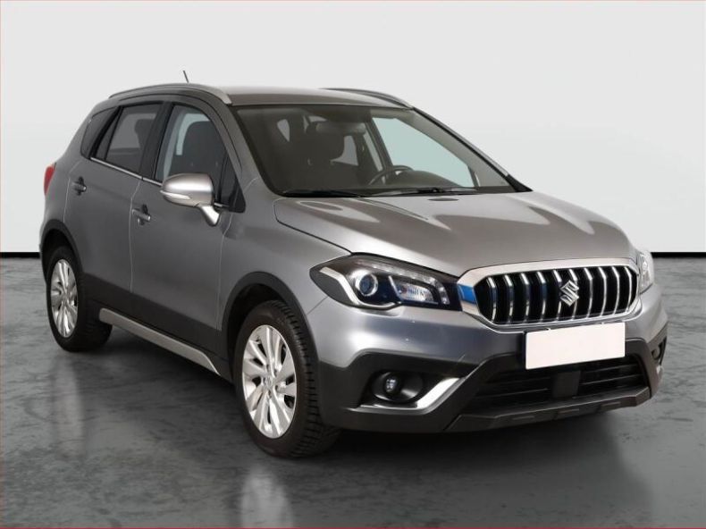 Suzuki SX4 - hlavní foto