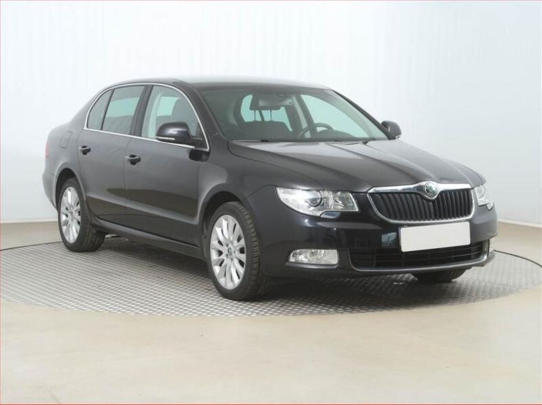 Škoda Superb - hlavní fotka inzerátu