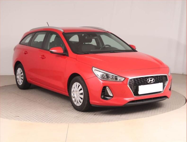 Hyundai i30 - hlavní foto