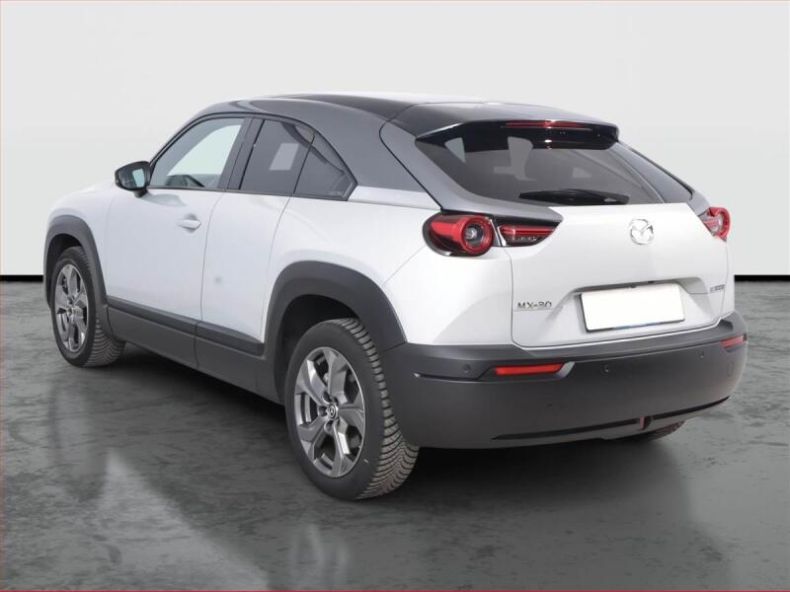 Mazda MX-30 - hlavní fotka
