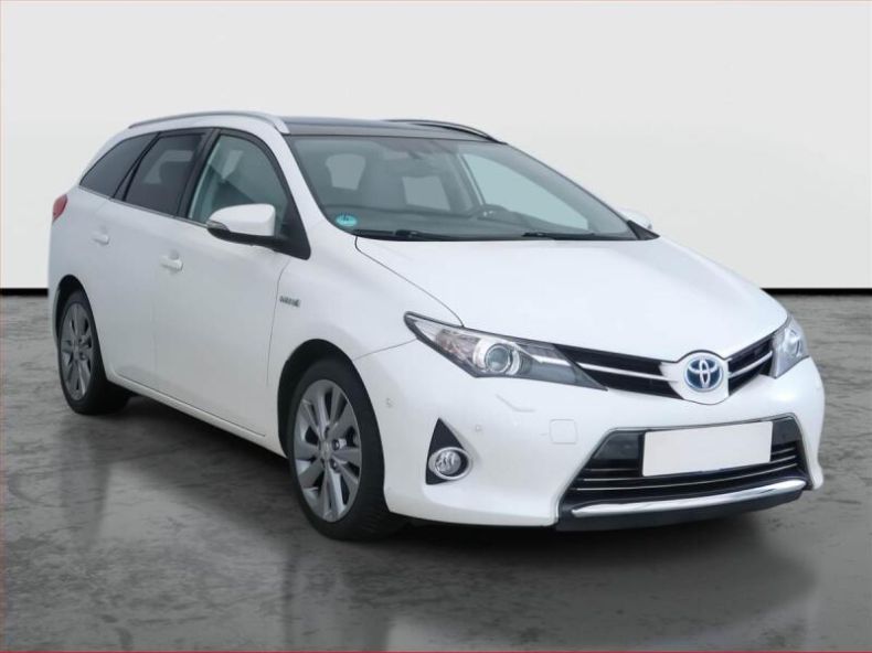 Toyota Auris - hlavní foto